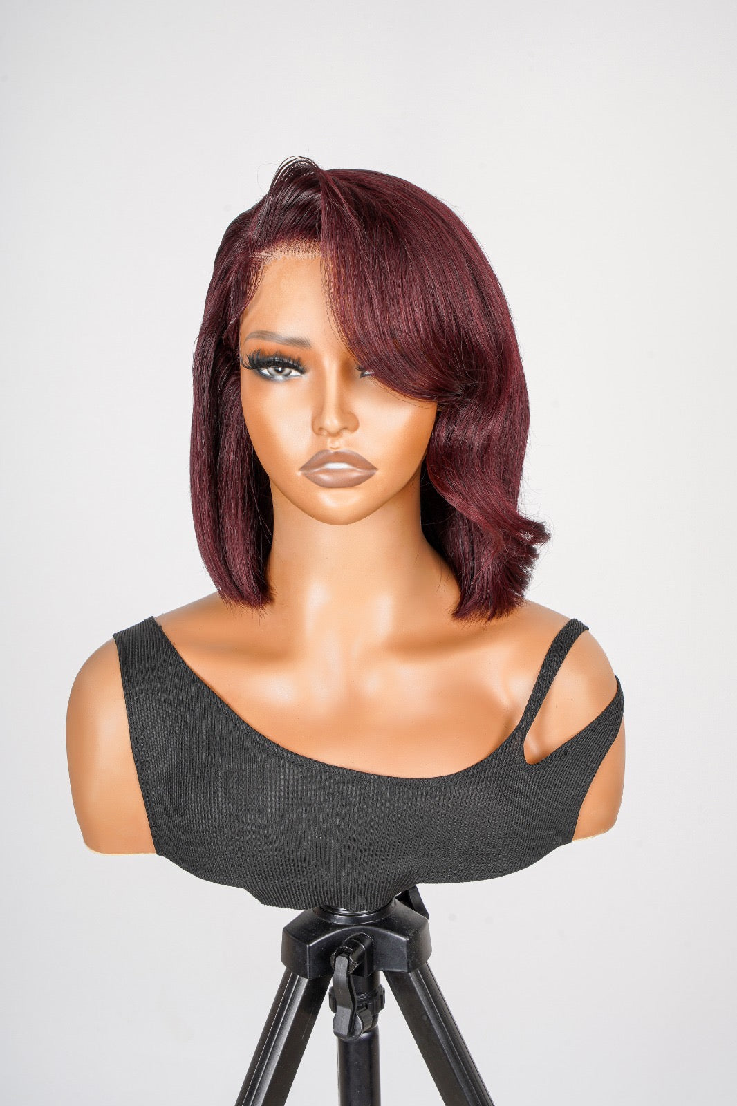 Kenzie Ready To Go Burgundy Straight Bob Wig