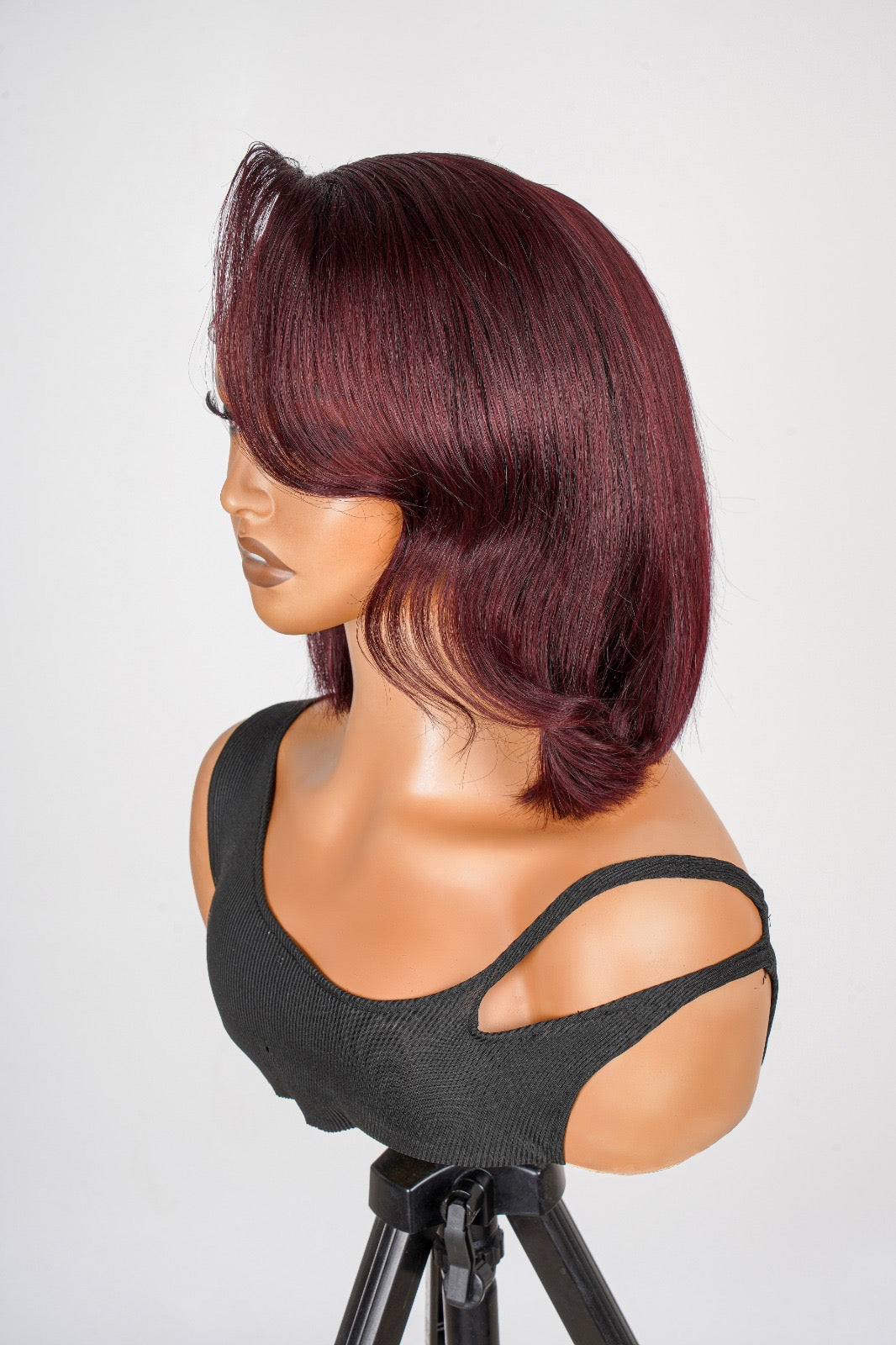 Kenzie Ready To Go Burgundy Straight Bob Wig