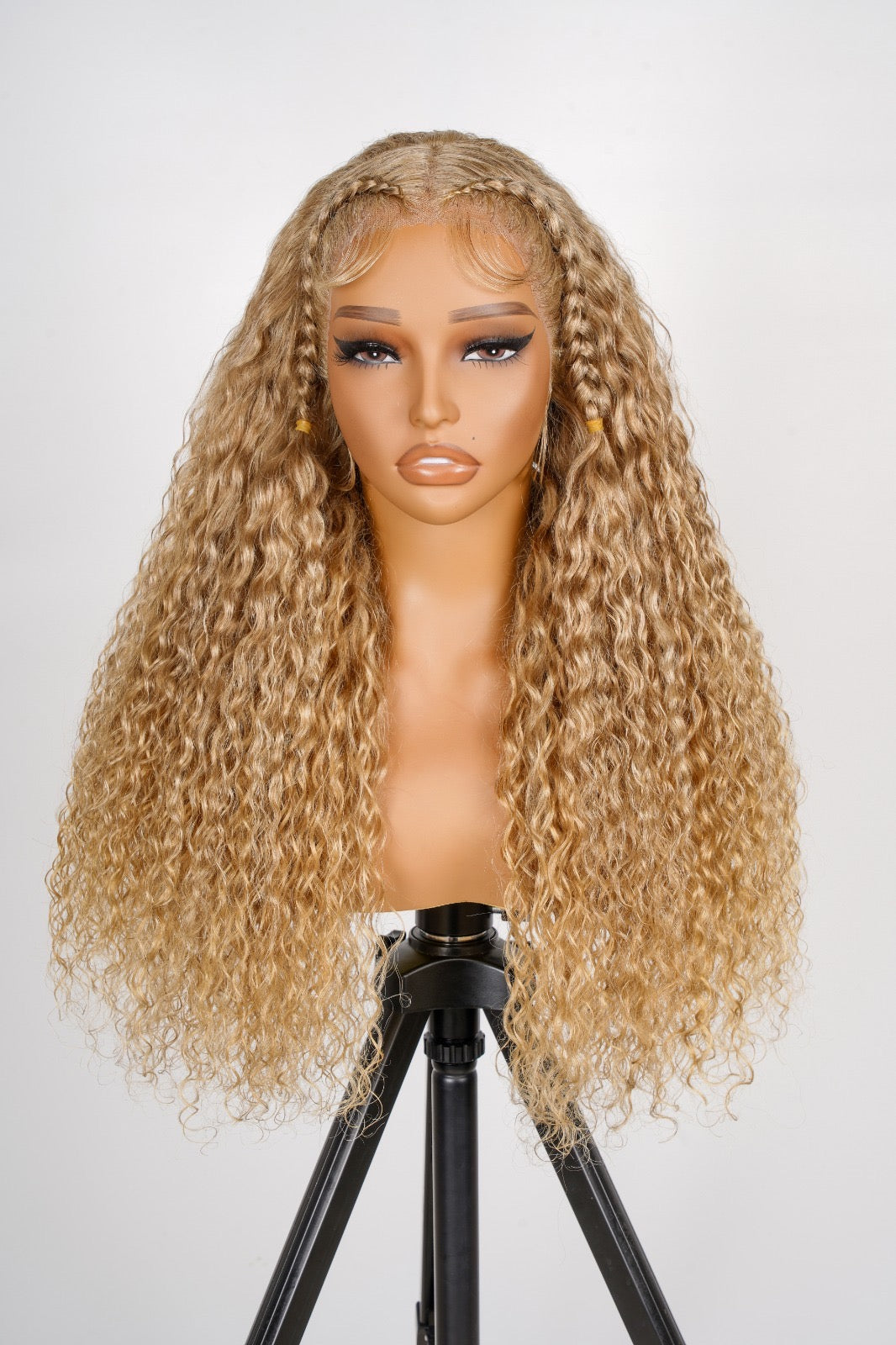 Water Wave 13x4 Lace Front Wig 250% Density Transparent Lace Honey Blond