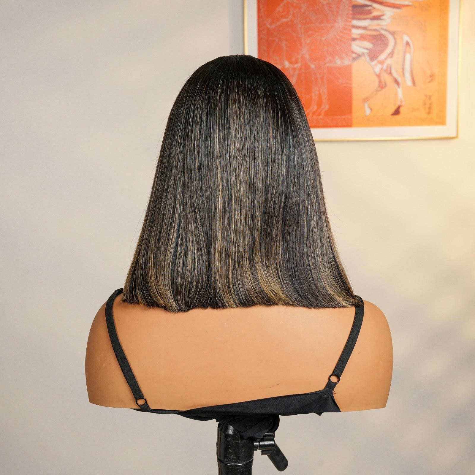Kendra Straight Bob 5x7 10in 180%